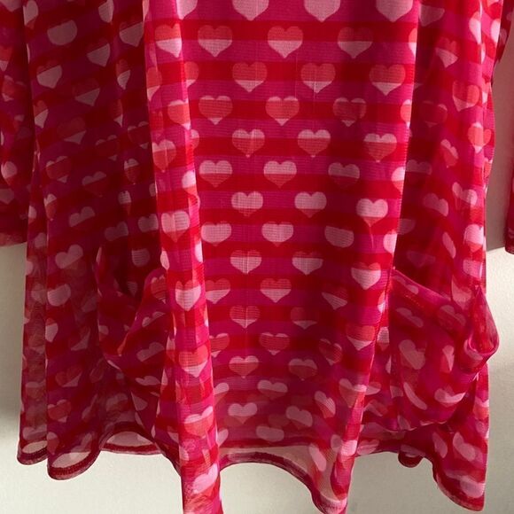 Sheer Pink & Red Heart Print Long Sleeve Tunic/Red Camisole - Picture 3 of 5